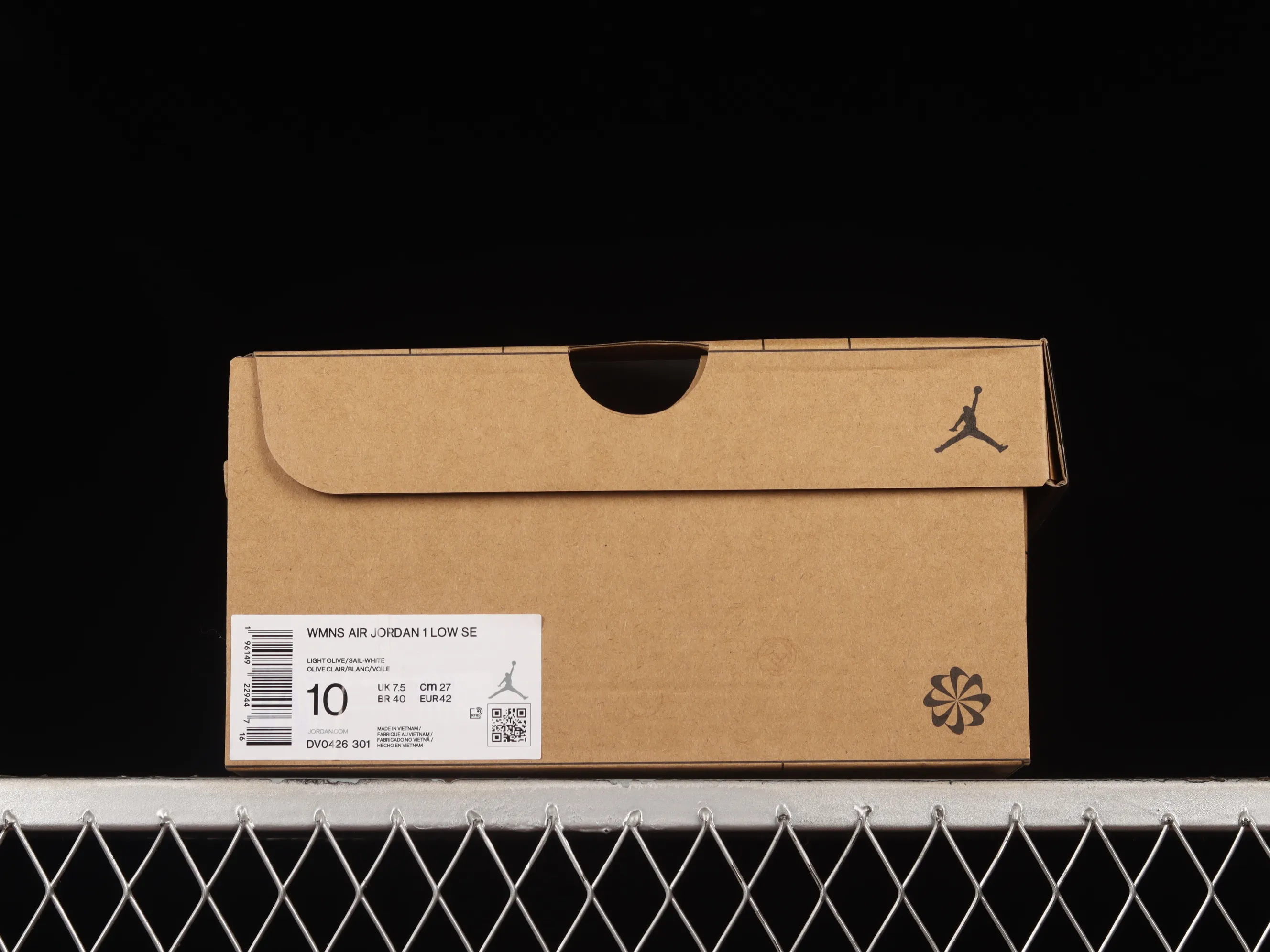 All categories Air Jordan Jordan series basketball shoes Air Jordan 1 Low G version pure original Air Jordan 1 Low "Light Olive" AJ1 Joe 1 olive green low-top cultural basketball shoes DV0426-301
